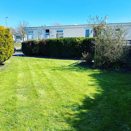 Rustic Retreat On Southview Skegness Villa Bagian luar foto