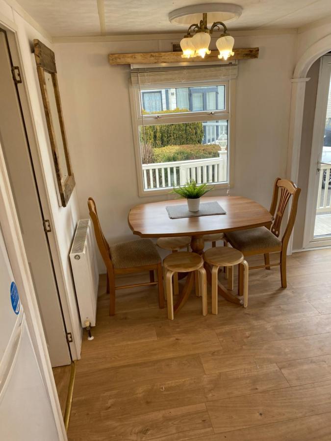 Rustic Retreat On Southview Skegness Villa Bagian luar foto